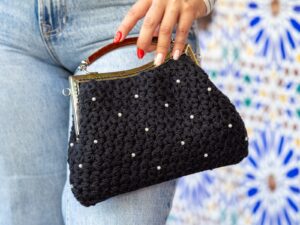 Bolso noche perlada, betsaida jorge artesana